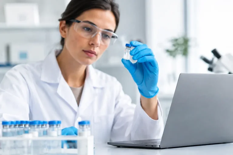 Peptide Sourcing Criteria for Research Buyers